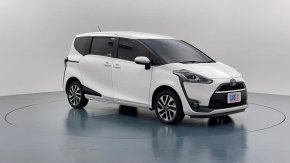 2017 Toyota Sienta 1.5 V Wagon 
